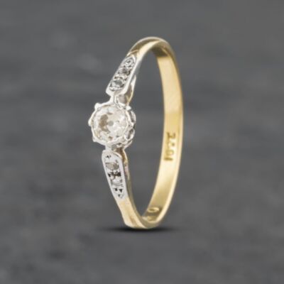 Pre-Owned Vintage Yellow Gold 0.15ct Brilliant Cut Diamond Shoulder Set Solitaire Ring 41382801