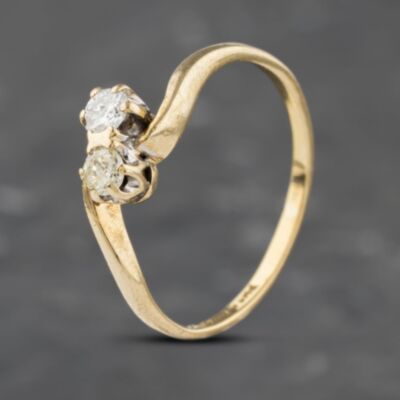 Pre-Owned Vintage 9ct Yellow Gold Diamond Crossover Two Stone Ring 41383050