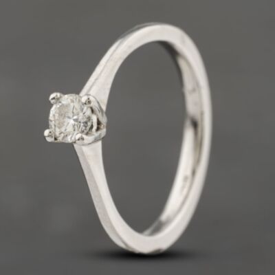 Pre-Owned Platinum 0.21ct Brilliant Cut Diamond Solitaire Ring 41383123
