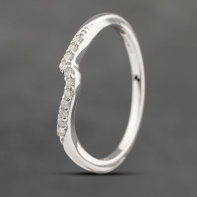 Pre-Owned 9ct White Gold 0.08ct Brilliant Cut Diamond Shaped Ring 41383260