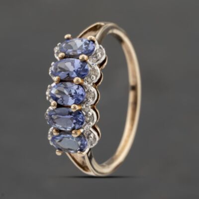 Pre-Owned 9ct Yellow Gold Tanzanite & Brilliant Cut Diamond Dress Ring 41383404