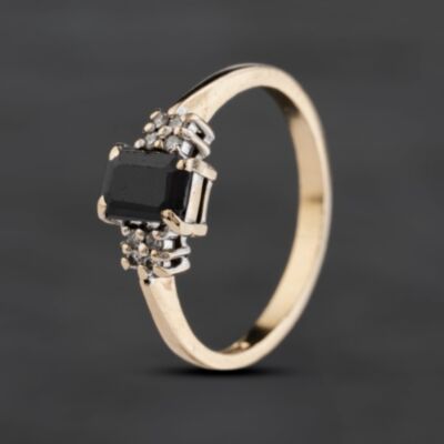 Pre-Owned 9ct Yellow Gold Sapphire & Diamond Oblong Dress Ring 41383507