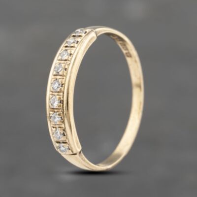 Pre-Owned 9ct Yellow Gold 0.18ct Brilliant Cut Diamond Half Eternity Ring 41383579