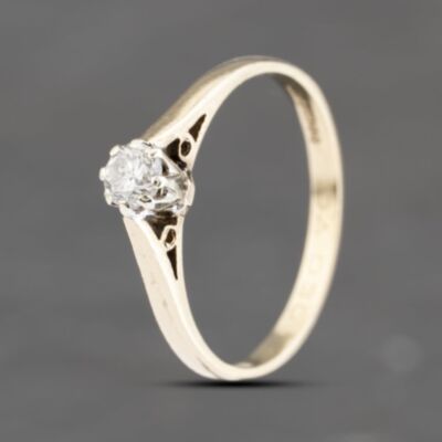 Pre-Owned 9ct Yellow Gold 0.17ct Brilliant Cut Diamond Solitaire Ring 41383585