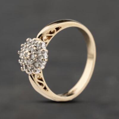 Pre-Owned 9ct Yellow Gold 0.18ct Brilliant Cut Diamond Round Cluster Ring 41383865