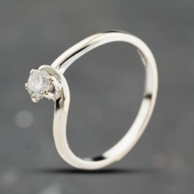 Pre-Owned 9ct White Gold 0.25ct Diamond Twist Six Claw Set Solitaire Ring 41384185