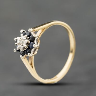 Pre-Owned 9ct Yellow Gold Sapphire & Diamond Cluster Ring 41384195