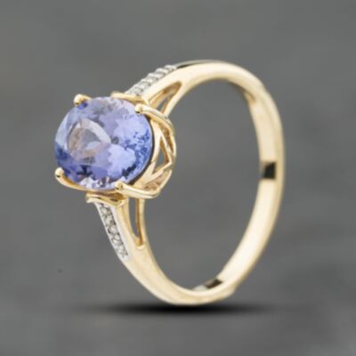 Pre-Owned 9ct Yellow Gold Tanzanite & Diamond Oval Dress Ring 41384223
