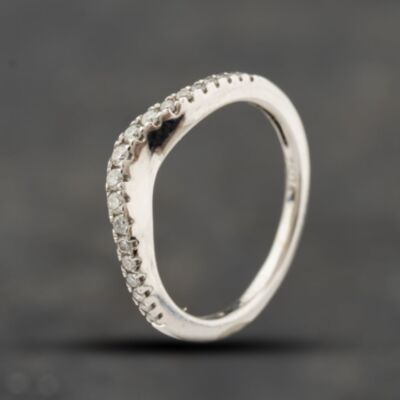 Pre-Owned 18ct White Gold 0.15ct Brilliant Cut Diamond Wishbone Ring 41384365
