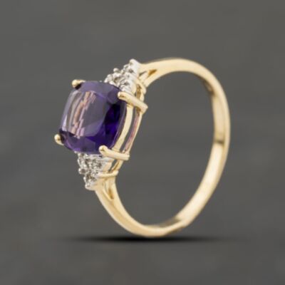 Pre-Owned 9ct Yellow Gold Amethyst & Diamond Cushion Dress Ring 41384437