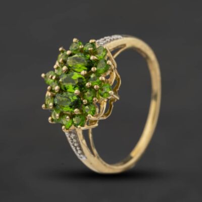 Pre-Owned 9ct Yellow Gold Diamond & Green Zircon Cluster Ring 41384757