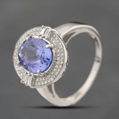 Pre-Owned 9ct White Gold Tanzanite & Diamond Cluster Ring 41481603