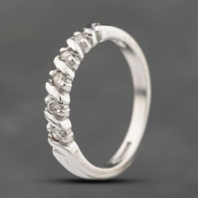 Pre-Owned 18ct White Gold 0.15ct Diamond Five Stone Ring 41482377