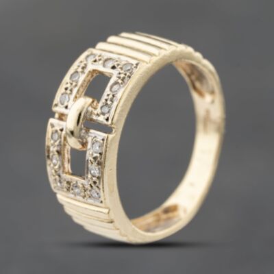 Pre-Owned 9ct Yellow Gold Diamond Dress Ring 41482409