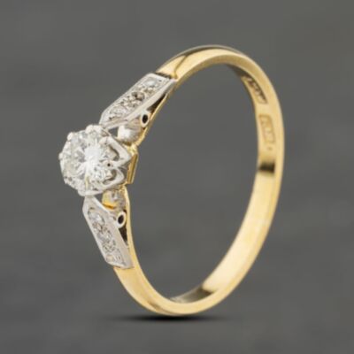 Pre-Owned Vintage Yellow Gold 0.25ct Brilliant Cut Diamond Diamond Set Shoulders Solitaire Ring 41482469