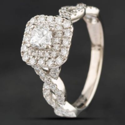Pre-Owned 18ct White Gold 0.95ct Brilliant Cut Diamond Cluster Ring 4148315