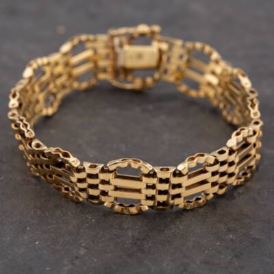 Pre-Owned 9ct Yellow Gold Four Bar 6.5 Inch Gate Bracelet 41531030
