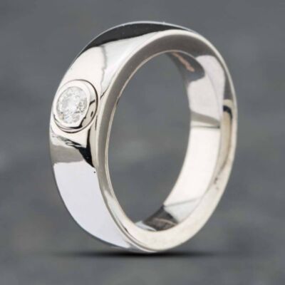 Pre-Owned 18ct White Gold Brilliant Cut Diamond 6mm Wedding Ring 41871182