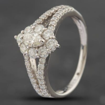 Pre-Owned Platinum 1.04ct Marquise & Brilliant Cut Diamond Marquise Cluster Ring 43091023