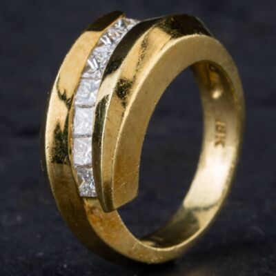 Pre-Owned 18ct Yellow Gold 0.80ct Princess Cut Diamond Seven Stone Cross Over Band Fancy Ring 4312049