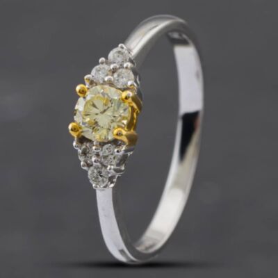 Pre-Owned 18ct White Gold Brilliant Cut Yellow Diamond Shoulder Set Solitaire Ring 43121077