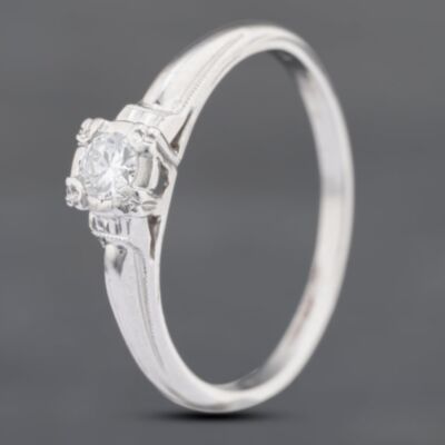 Pre-Owned 9ct White Gold 0.13ct Brilliant Cut Diamond Solitaire Ring 43121092