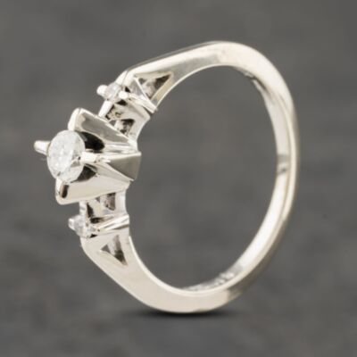 Pre-Owned 9ct White Gold 0.20ct Brilliant Cut Diamond Solitaire Ring 43121101