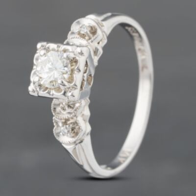 Pre-Owned 9ct White Gold 0.39ct Brilliant Cut Diamond Solitaire Ring 43121150