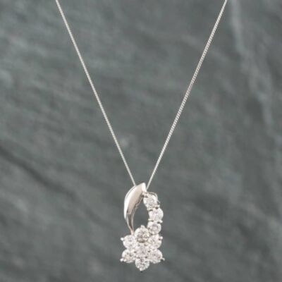 Pre-Owned Platinum 1.00ct Diamond Cluster Pendant & 18 Inch Curb Chain 43141044