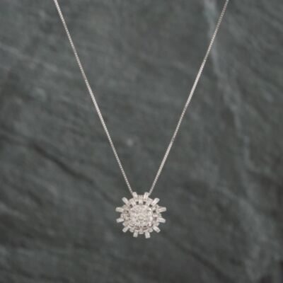 Pre-Owned 9ct White Gold 0.50ct Diamond Star Burst Pendant & 18 Inch Box Chain 4314106