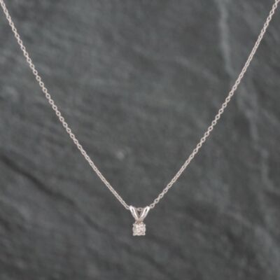 Pre-Owned White Gold 0.10ct Brilliant Cut Diamond Pendant & 18 Inch Trace Chain 4314188
