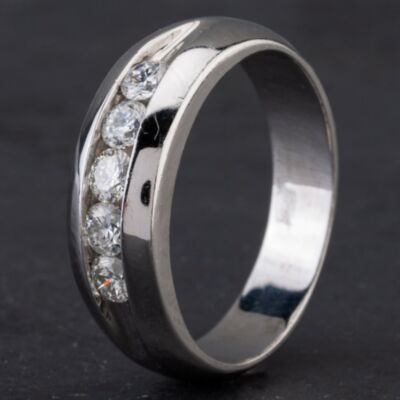 Pre-Owned 14ct White Gold Five Stone Diamond Ring 4315025
