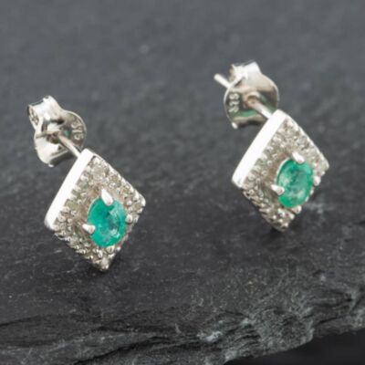Pre-Owned White Gold 0.50ct Emerald & 0.08ct Diamond Marquise Shaped Stud Earrings 43171078