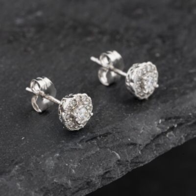 Pre-Owned 9ct White Gold 0.21ct Brilliant Cut Diamond Cluster Stud Earrings 43171342
