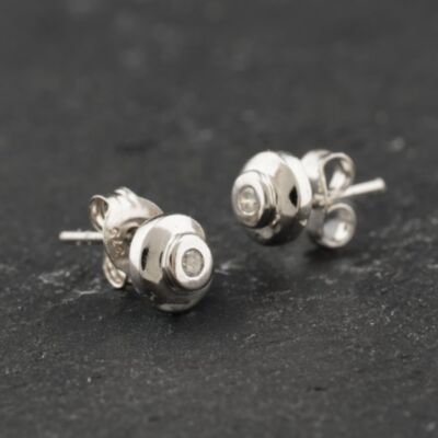 Pre-Owned 9ct White Gold 0.02ct Brilliant Cut Diamond Stud Earrings 43171485