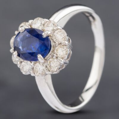 Pre-Owned Platinum 1.15ct Sapphire & 0.59ct Brilliant Cut Diamond Oval Cluster Ring 43361124