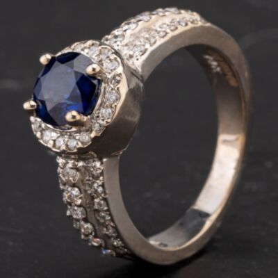 Pre-Owned 14ct White Gold Round Sapphire Claw Set Diamond Ring 4336153