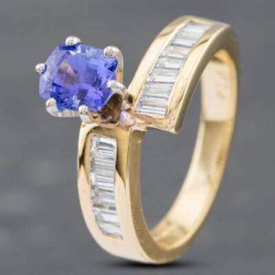 Pre-Owned 14ct Yellow Gold 1.20ct Tanzanite & 0.75ct Baguette Cut Diamond Set Shoulders Twist Dress Ring 43411016