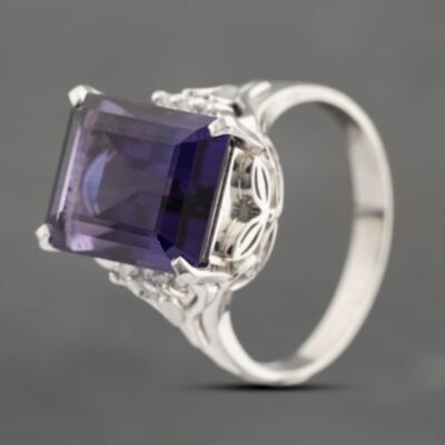 Pre-Owned Platinum Amethyst & 0.08ct Diamond Rectangular Dress Ring 43421008
