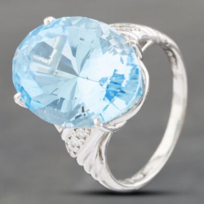 Pre-Owned Platinum 15.1ct Blue Topaz & 0.08ct Brilliant Cut Diamond Oval Dress Ring 43451014