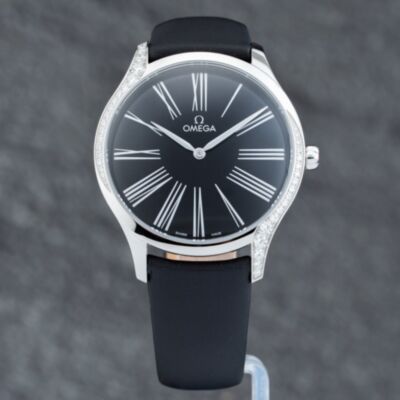 Pre-Owned OMEGA Ladies De Ville Tresor Black Leather Strap Watch 42817396001001