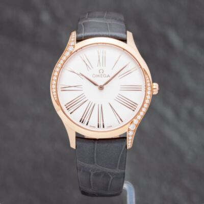 Pre-Owned OMEGA Ladies De Ville Tresor 18ct Rose Gold White Leather Strap Watch 428.58.36.60.02.001