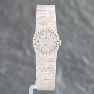 Pre-Owned Delux Vintage Watch