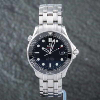 Pre-Owned OMEGA Mens Seamaster Diver Black Dial Bracelet Watch 212.30.41.20.01.003
