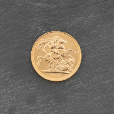 Pre-Owned 22ct Yellow Gold 1979 Queen Elizabeth II Full Sovereign Coin 47021196