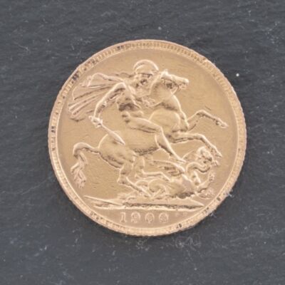 Pre-Owned 22ct Yellow Gold 1900 Queen Victoria Full Sovereign Coin 47021211