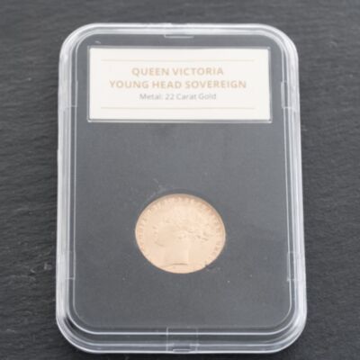 Pre-Owned 22ct Yellow Gold 1880 Young Queen Victoria Cased & Boxed Full Sovereign Coin 47021258