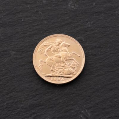 Pre-Owned 22ct Yellow Gold 1904 King Edward VII Full Sovereign Coin 47021265