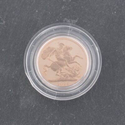 Pre-Owned 22ct Yellow Gold 2024 King Charles Full Sovereign Boxed Coin 47021289