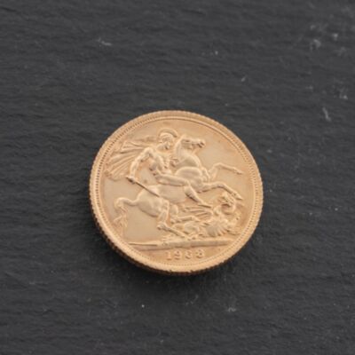 Pre-Owned 22ct Yellow Gold Queen Elizabeth II 1968 Full Sovereign Coin 47021312